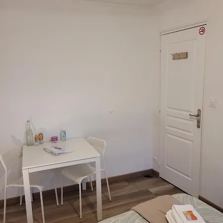 Ferienwohnung Chez Alec Mernel Exterior foto